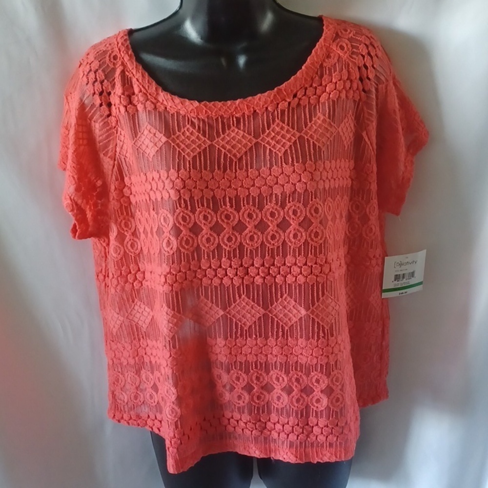 Relativity Size PL Coral lace semi-sheer top, cap sleeve